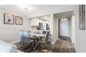 6231 Coral Lake Dr 307, Margate