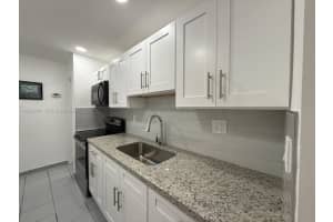 750 Nw 43rd Ave 412, Miami