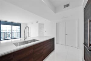 301 Altara Ave 832, Coral Gables