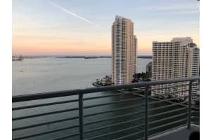 325 Biscayne Blvd 2523, Miami