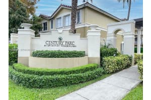 8906 W Flagler St 203, Miami