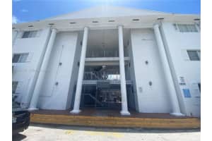 13700 Ne 6th Ave 205, North Miami