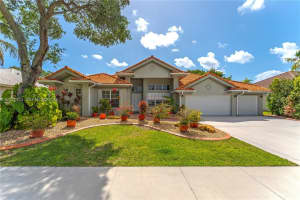 2625 Fairways Dr, Homestead