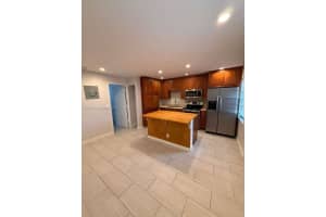 5150 Ne 6th Ave 104, Oakland Park