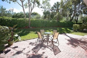 4104 Pine Ridge Ln, Weston 4104 Pine Ridge Ln, Weston