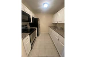 800 Sw 131st Ave 311f, Pembroke Pines