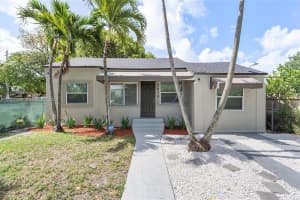1810 Nw 47th St, Miami