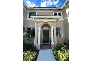 1030 Se 23rd Ter 1030, Homestead
