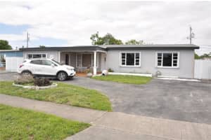 1301 W 61st Pl, Hialeah 1301 W 61st Pl, Hialeah