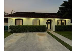 14554 Sw 96 Terr Sw 96 Terr, Miami
