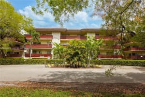 1205 Mariposa Ave 102, Coral Gables