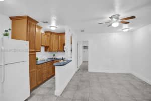 1860 Venice Park Dr 213, North Miami 1860 Venice Park Dr 213, North Miami