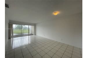 7410 Woodmont Ter 204, Tamarac
