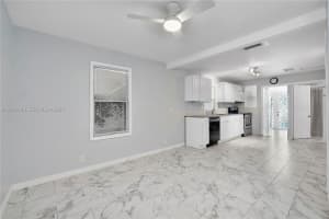 , Oakland Park