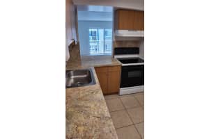 11140 Sw 196th St 310, Cutler Bay