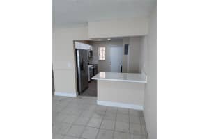 1950 W 54th St 115, Hialeah