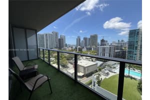 121 Ne 34th St 1703, Miami