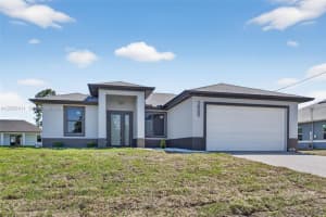 312 Rand Ave., Lehigh Acres