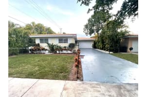 1556 San Benito Ave 1556, Coral Gables