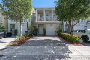 10788 Nw 76th Ln, Doral
