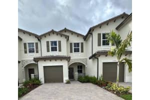 2877 Se 24 Avenue, Homestead