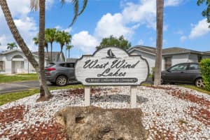 6696 Sw 152nd Pl 27-96, Miami