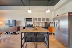 10 S River Drive 708, Miami 10 S River Drive 708, Miami