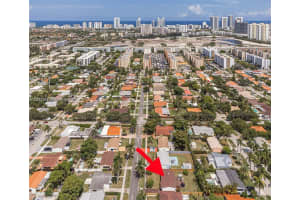 906 Ne 6th St 0, Hallandale Beach
