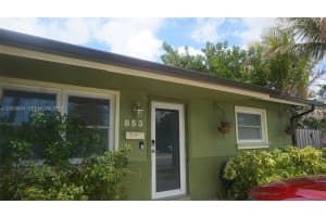 853 Ne 37th St 853, Oakland Park