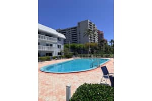 100 Edgewater Dr 312, Coral Gables