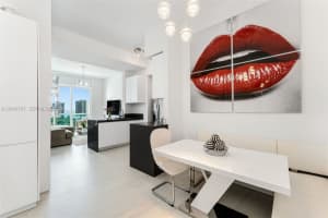 1723 Sw 2nd Ave Ph2, Miami