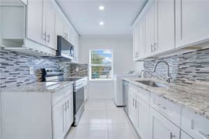 5222 Sw 139th Pl, Miami