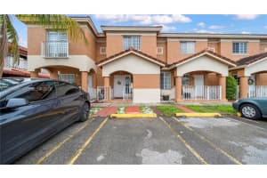 120 E 5th St 2, Hialeah