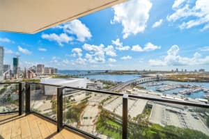398 Ne 5th St 1809, Miami