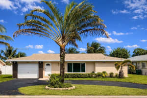 8102 Nw 96th Ter, Tamarac