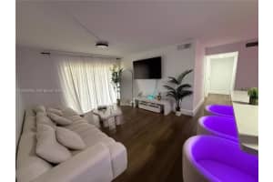 7155 Nw 179th St 107, Hialeah