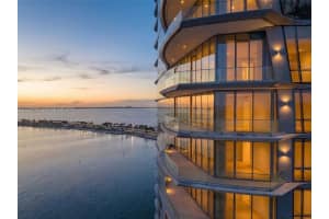 175 Se 25th Rd 1404, Miami