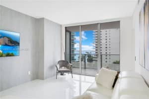 1300 Brickell Bay Dr 706, Miami 1300 Brickell Bay Dr 706, Miami