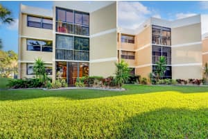 16175 Golf Club Rd 113, Weston