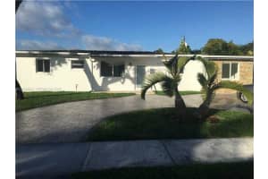 4242 Sw 98th Ave 4242, Miami