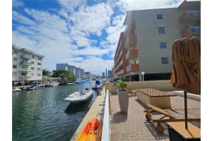 3545 Ne 167th St 404, North Miami Beach