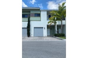 909 Nw 45th Ter, Plantation 909 Nw 45th Ter, Plantation