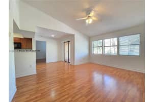 15650 Sw 105th Ln 502, Miami