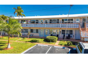 901 Sw 11th Ave 17h, Hallandale Beach