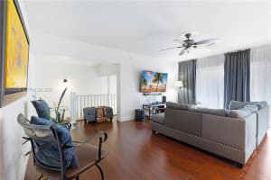 8390 N Missionwood Cir D-18, Miramar