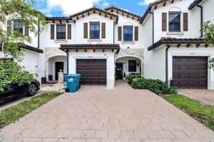 12766 Sw 229th Ter, Miami