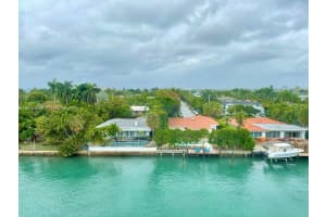 9800 W Bay Harbor Dr 603, Bay Harbor Islands
