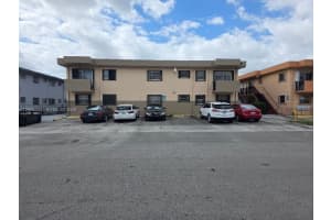 320 W 20th St 5, Hialeah 320 W 20th St 5, Hialeah