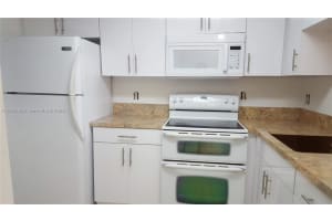 19701 Sw 114th Ave 266, Miami