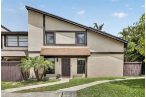 2360 Bayberry Dr 2360, Pembroke Pines